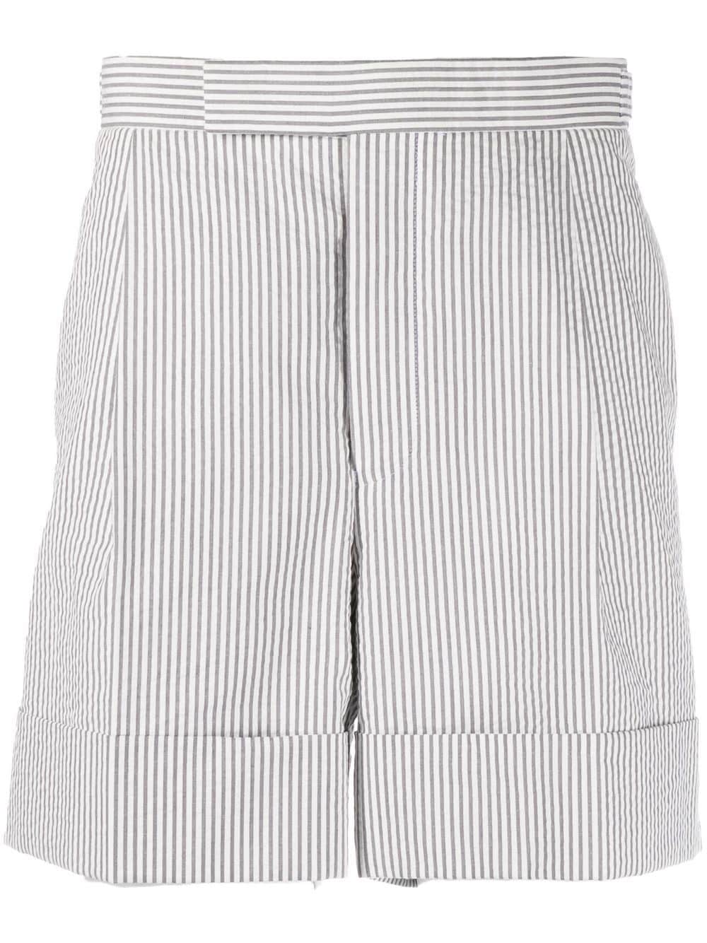 Thom Browne Men Shorts In Seersucker