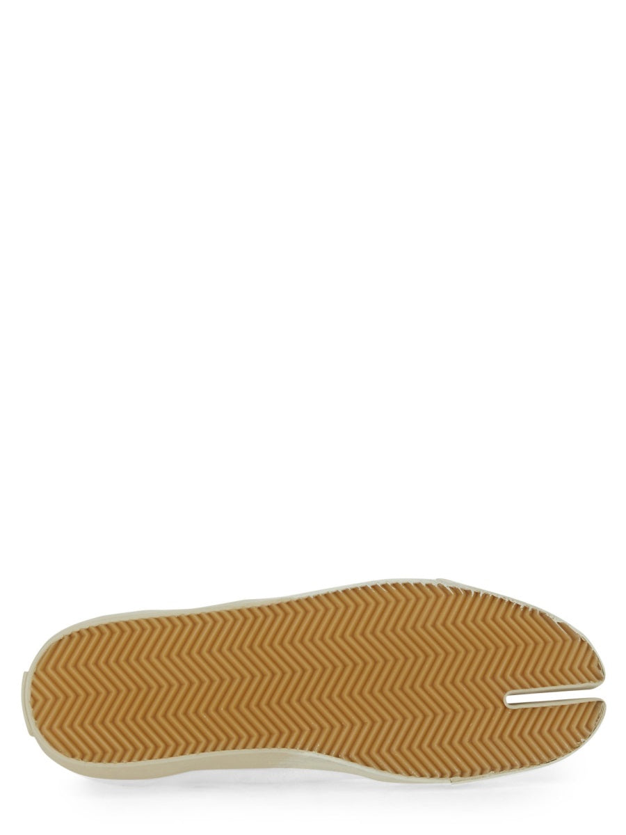 Maison Margiela Men Mary Jane "Tabi"