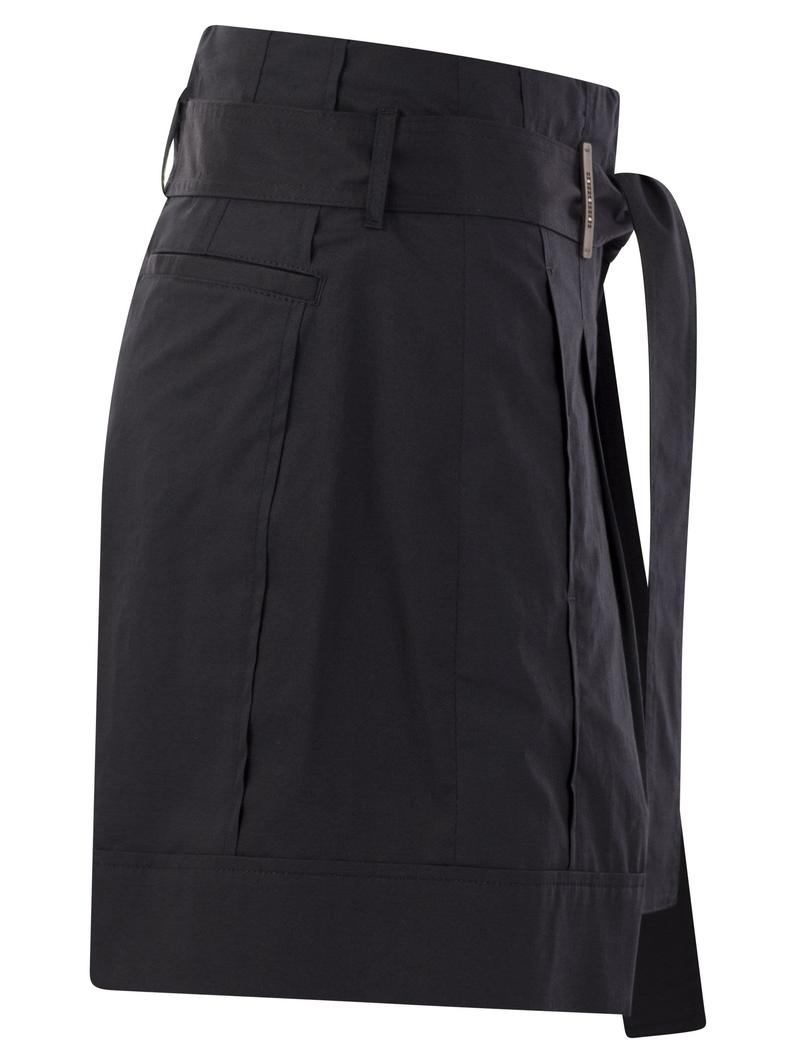 Peserico Women Short With Pleats And Stretch Cotton