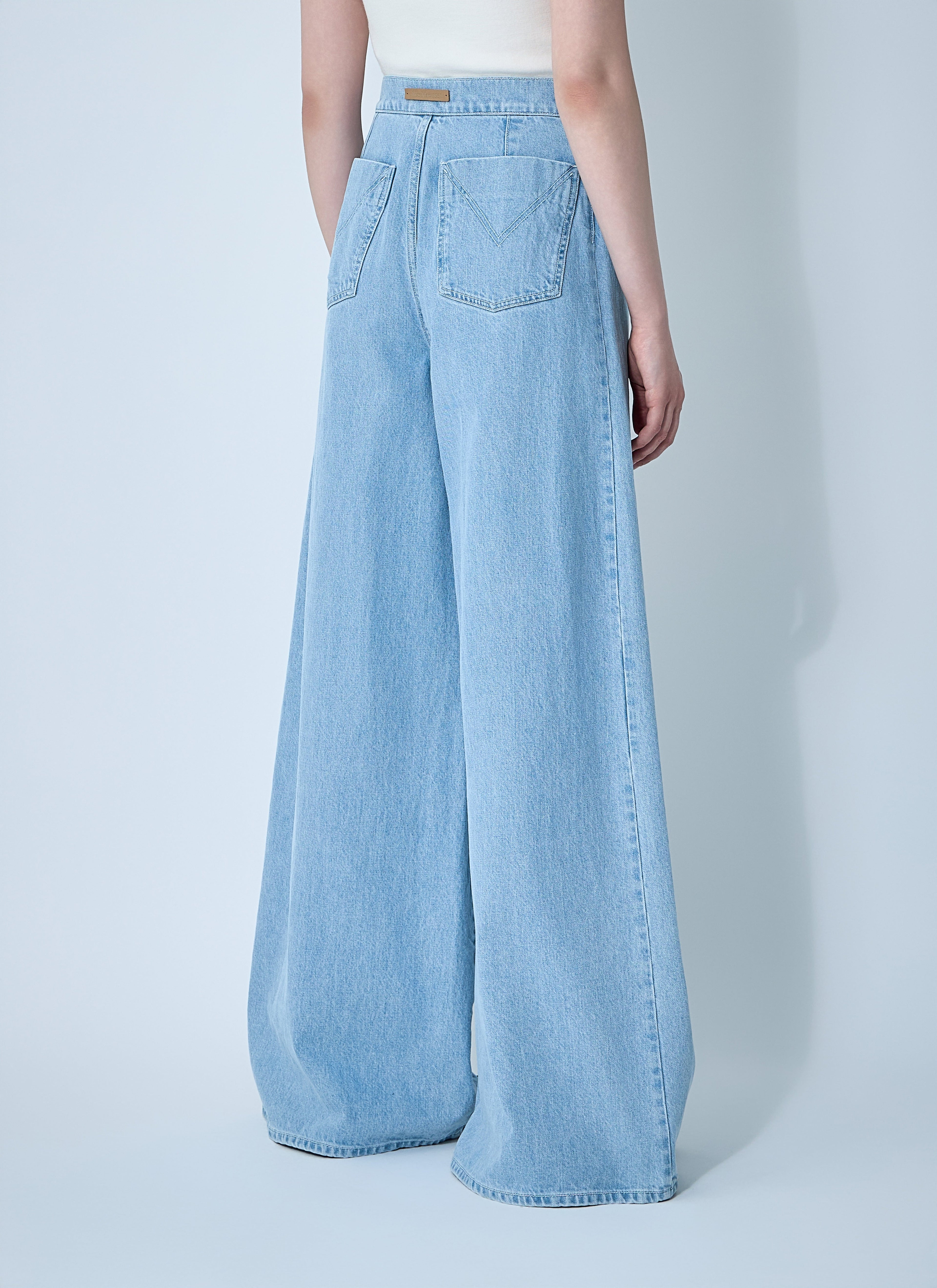 Max Mara Women Denim Jeans
