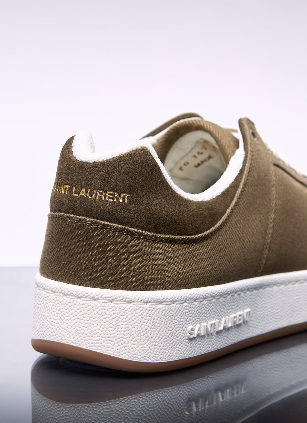 Saint Laurent Men Sl 61 Low Top Sneakers